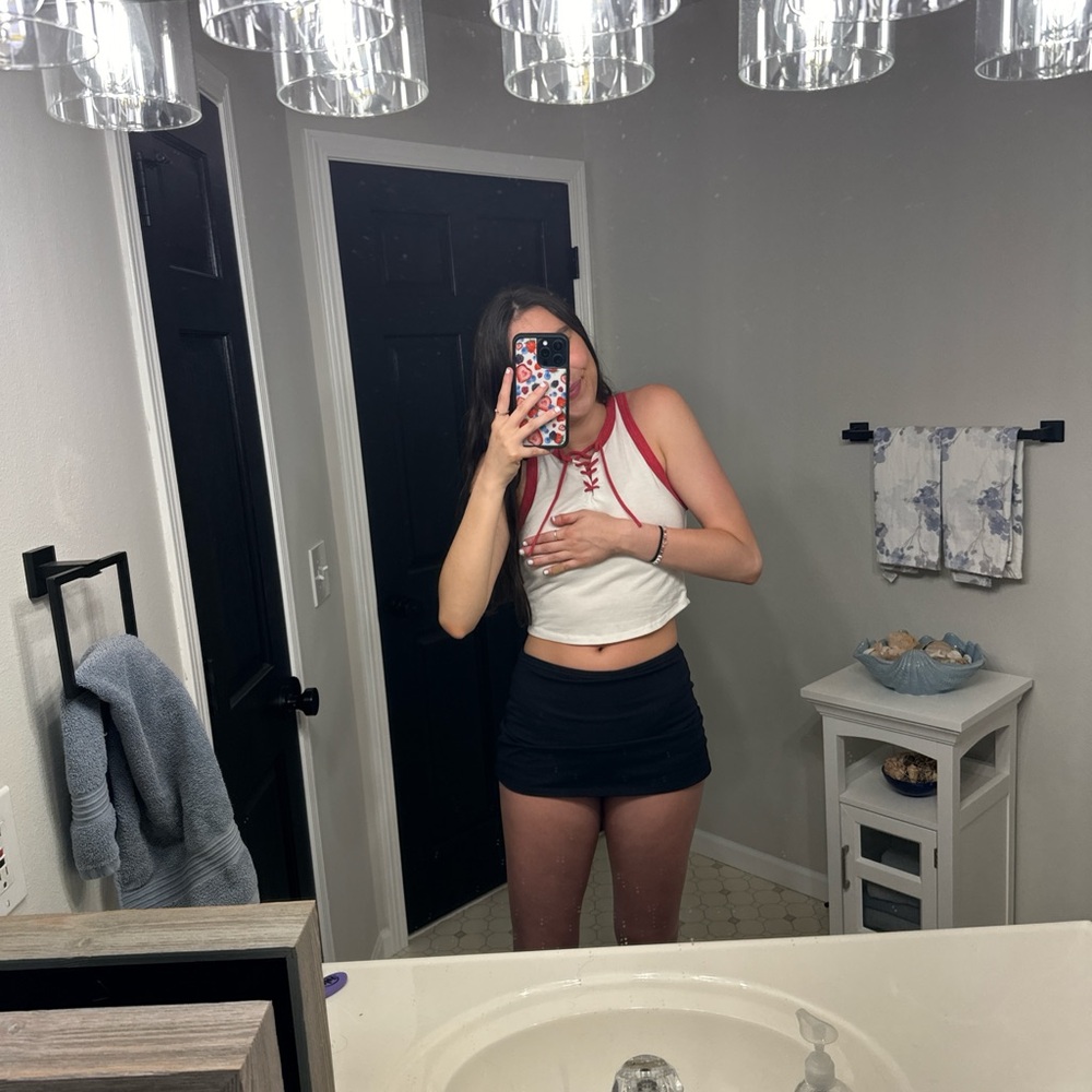 Brandy Melville top